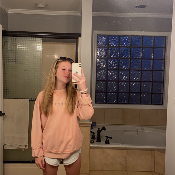 Meet your Posher, Jacie - Picture 1 of 1